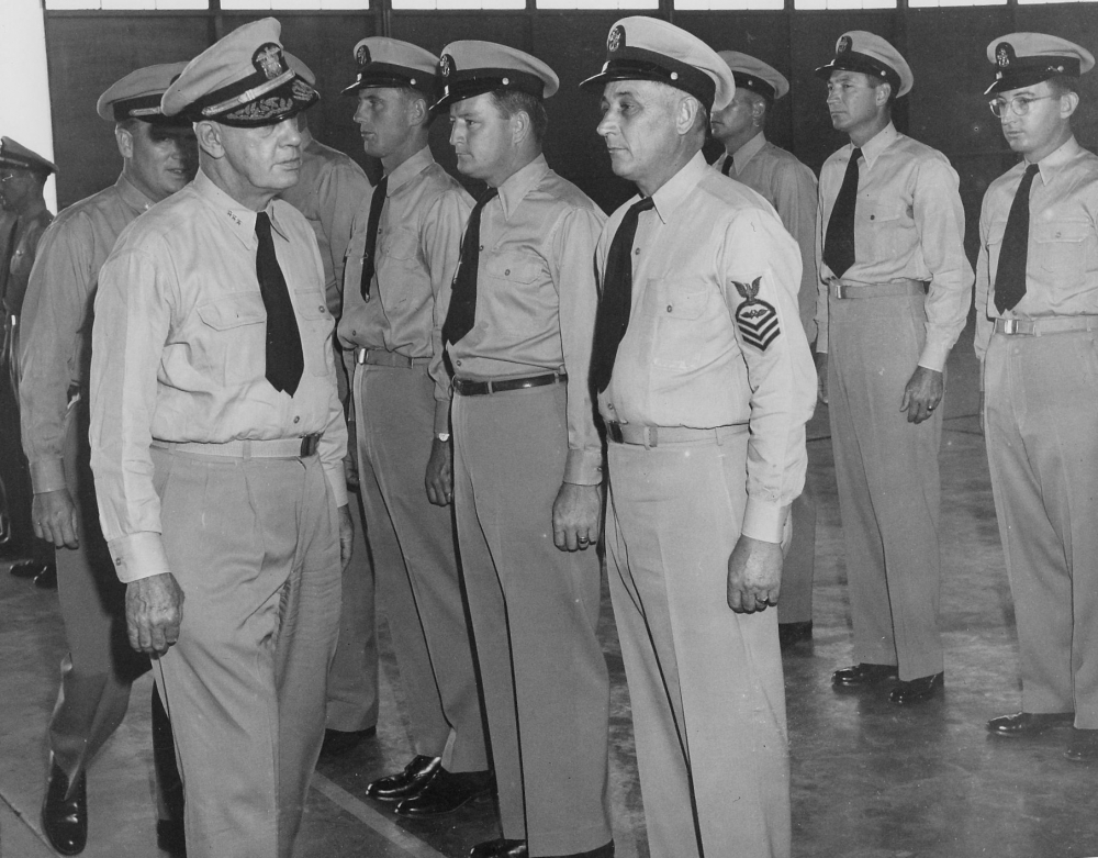 fagu-vadm-martin-inspection-26may52_lyle.jpg