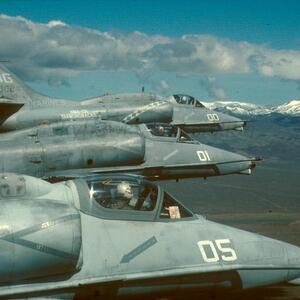 159479 a 4m ddjun93 vma 131 qg 05 fallon j cupido 37