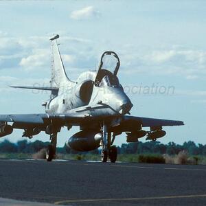 159479 a 4m ddjun93 vma 131 qg 05 nas fallon j cupido 18