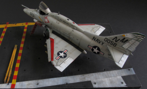 model-150058-va195-nm513-lengyel-l.jpg