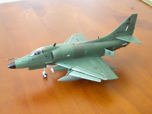 model-kahu3_sam-hall.jpg
