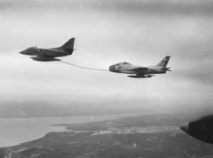 135775 FJ-3 1957-59 7R-2 img071.jpg