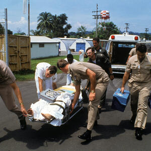 150056-vc5-08jun84-cubi-crash-patenkopf-rescue-53.jpeg