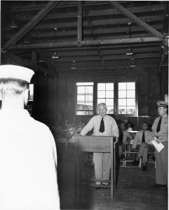 fagu-vadm-martin-podium4-26may52_lyle.jpg