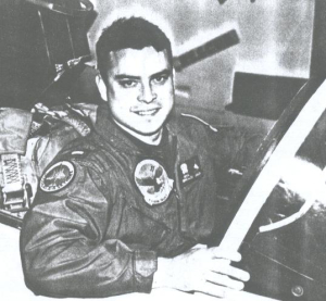 v7gonzal.jpg