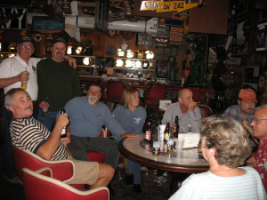 va163-164-reunion07-8.jpg
