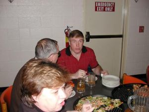 feb04boardmtg19_2.jpg